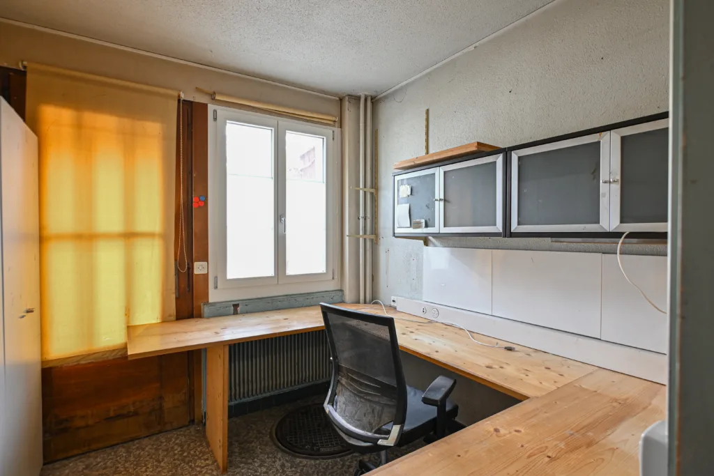 Büro im EG der Bäckerei Ernst